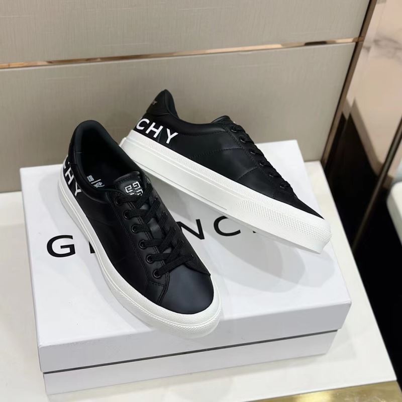 Givenchy Sneakers